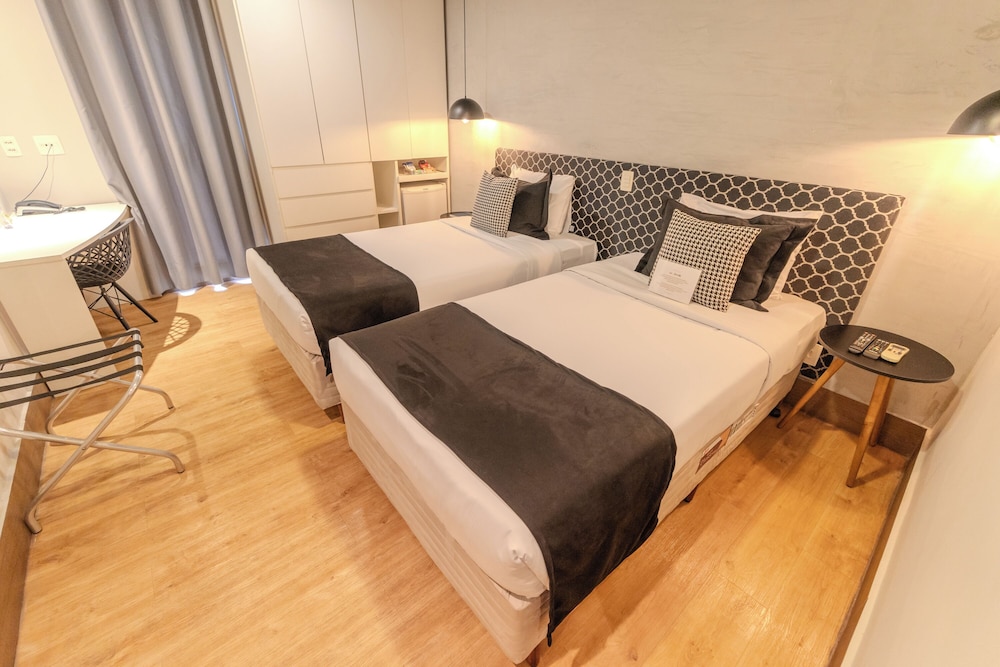 Hotel Heritage 19/50