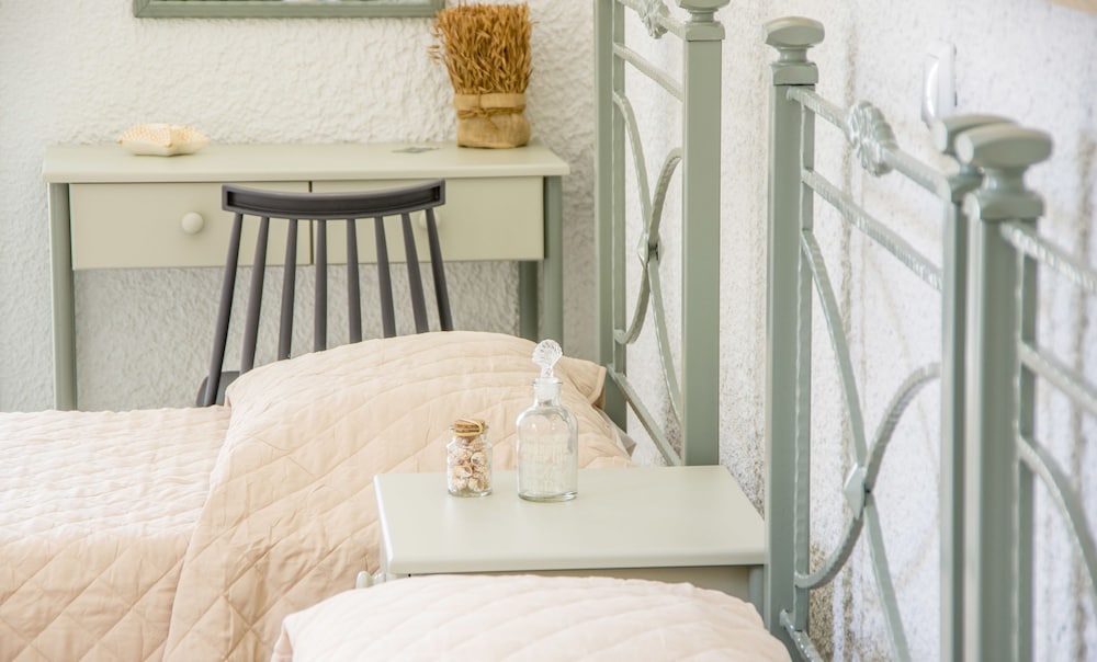 SYROS INN 22/29