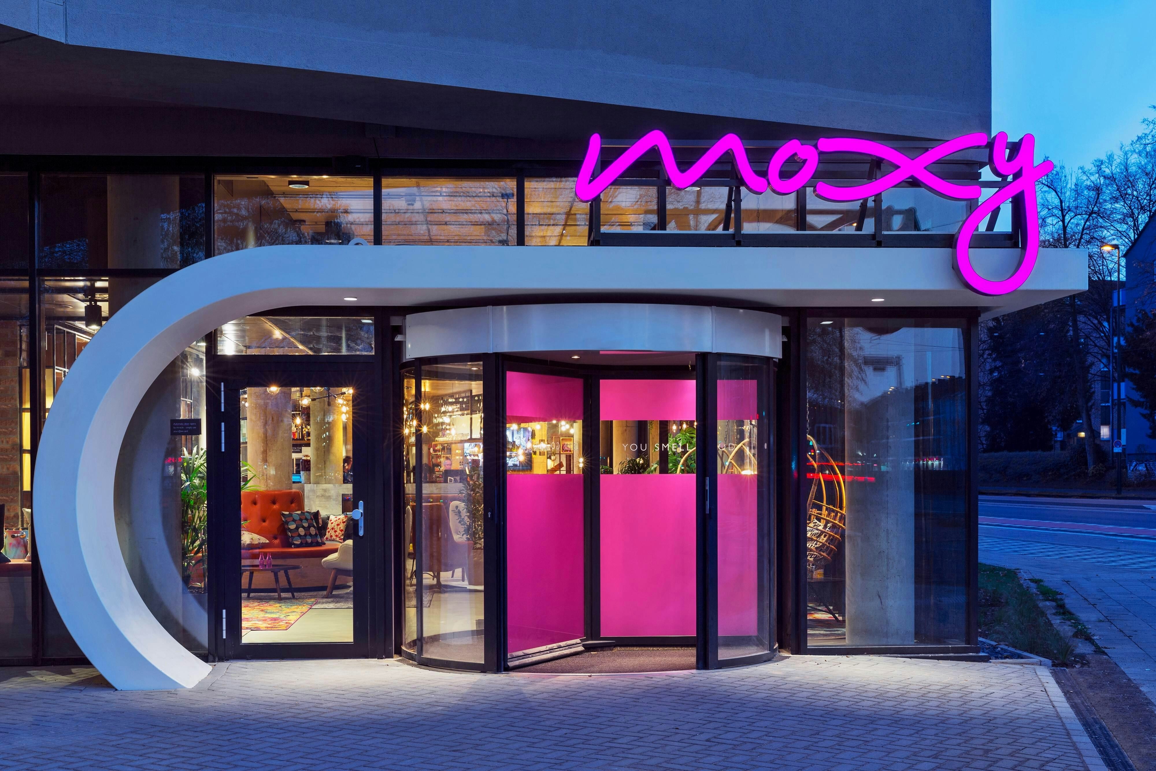 MOXY DUESSELDORF SOUTH 4/52