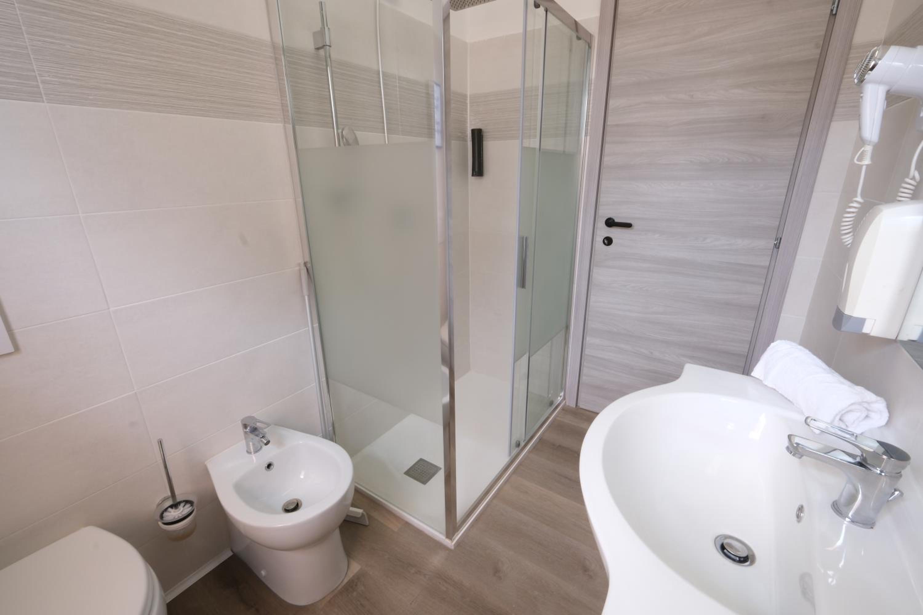 Affittacamere Hostel 18/24