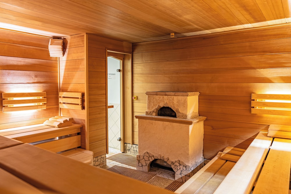 THE CAMP DE MAR Hotel & Resort 18/50