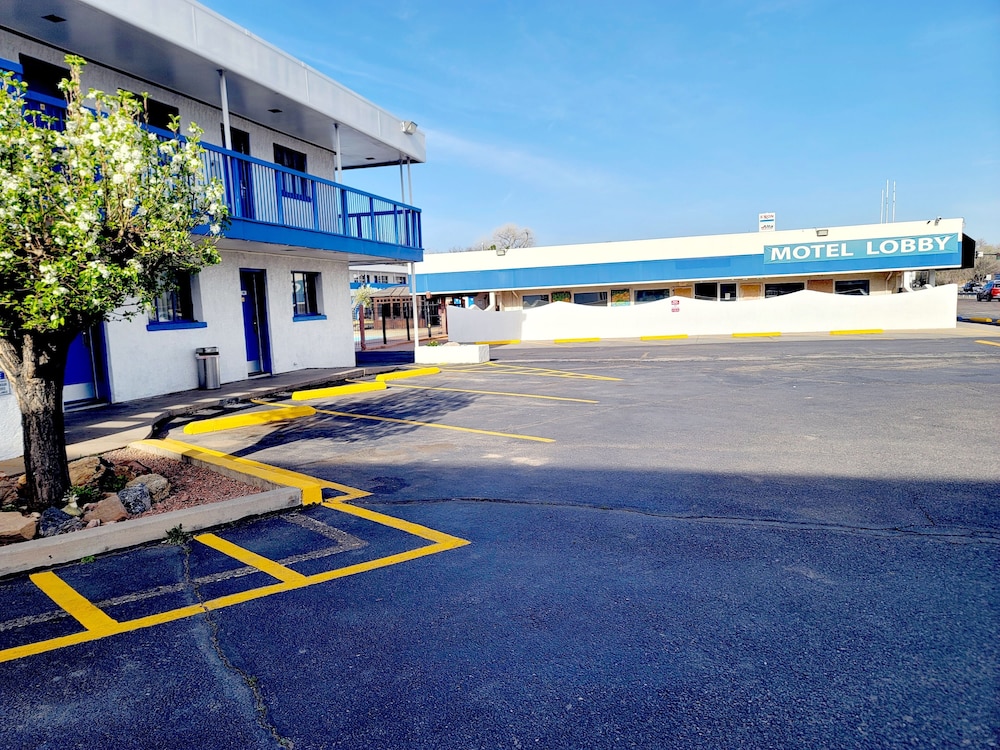 Motel6 Canon City, CO 52/64
