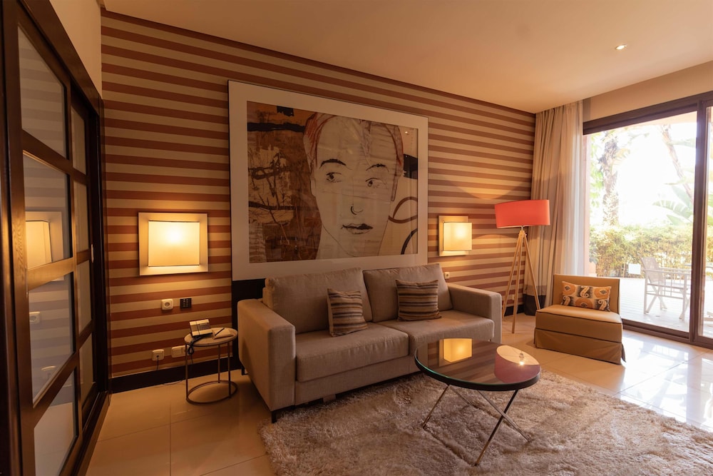 Royal Hideaway Sancti Petri A Member of Barcelo Hotel Group 52/72
