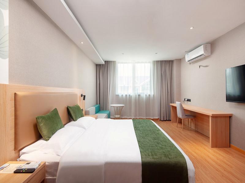 GreenTree Inn Shanghai Jiading Anting Motor City Express Hotel 6/35