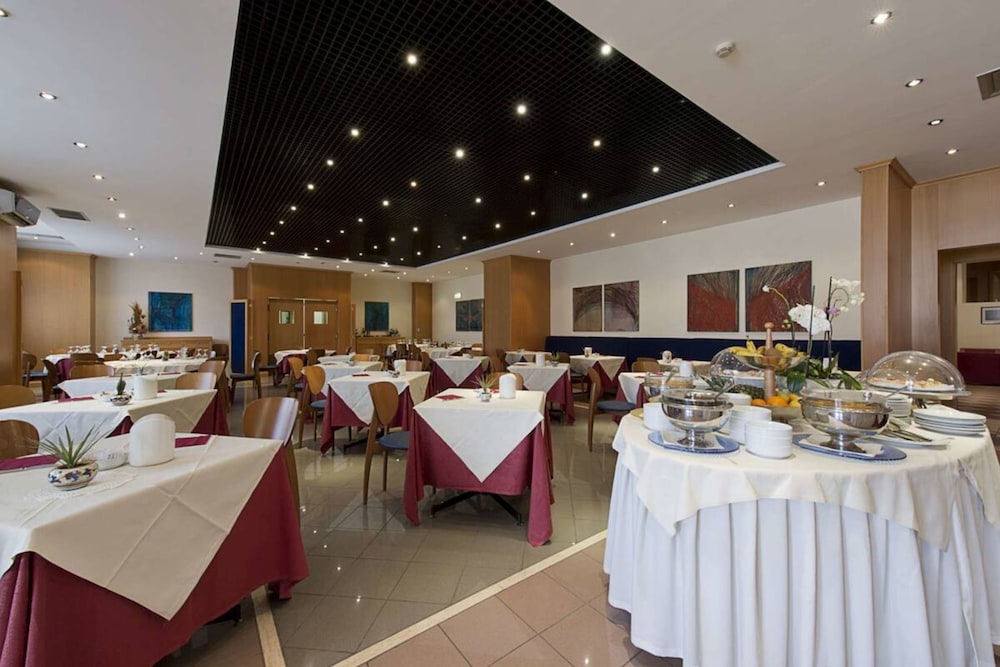 Classic Hotel Tulipano 38/47