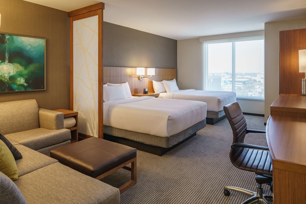 ROOM, MULTIPLE BEDS, HIGH FLOOR