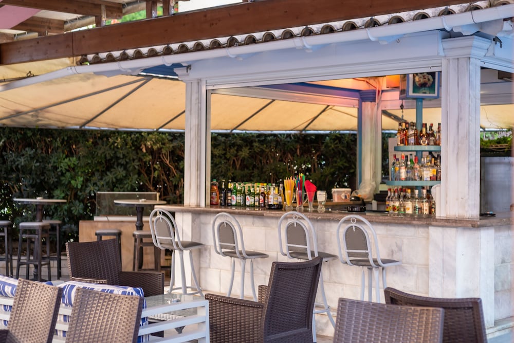 Opera Blue Hotel Gouvia - Across Hotels & Resorts 56/65