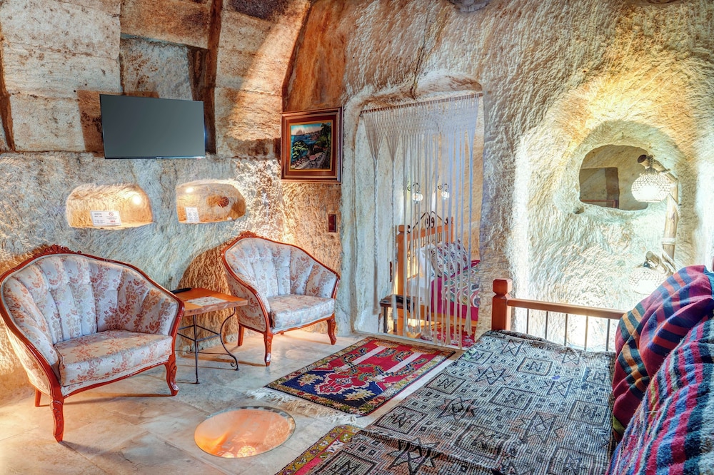 Atax Cave Hotel 28/50