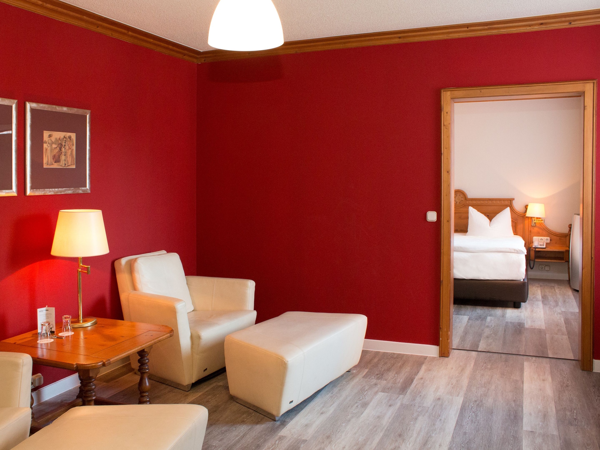 جناح جونيور بسرير كوين، DORMERO HOTEL PLAUEN 5/6