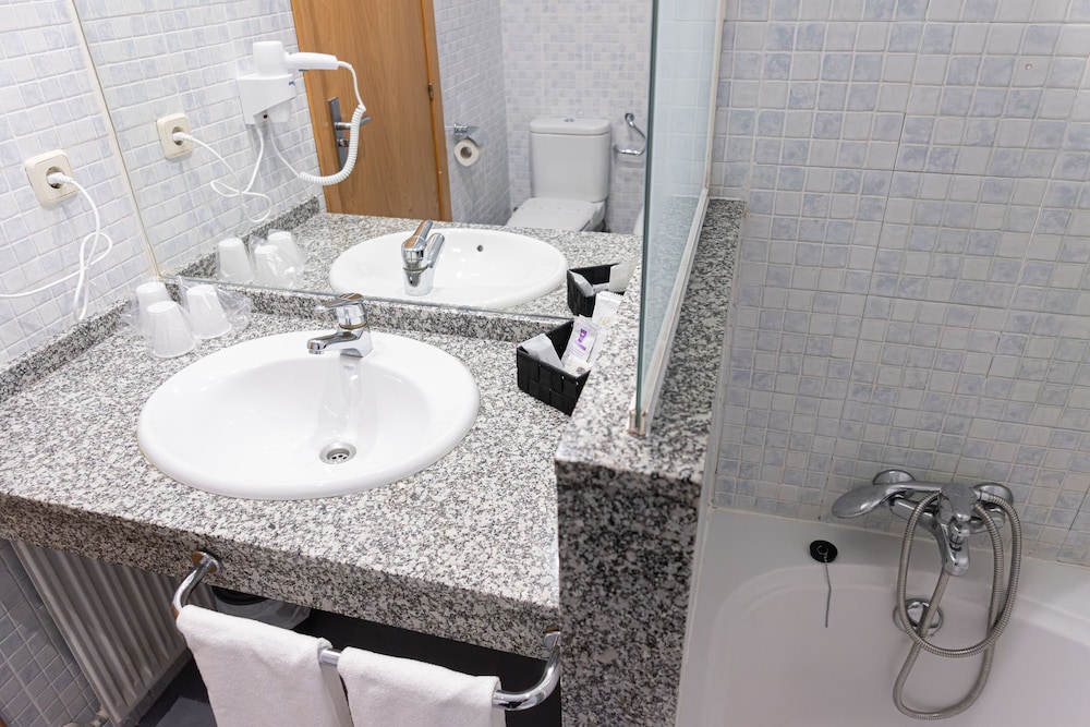 Real Ferrol Hotel 43/49