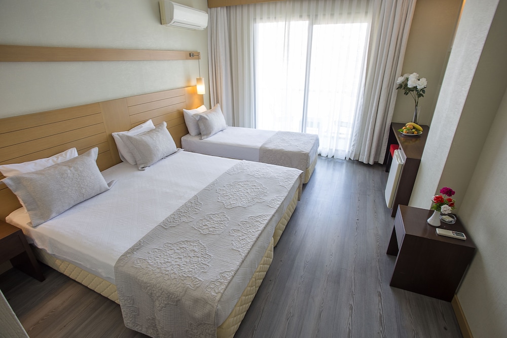 Cilek Marina Hotel 5/44
