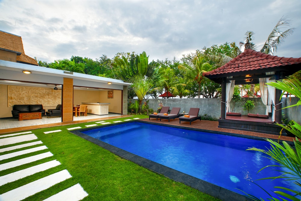 Puri Saron Baruna Beach Cottages 41/50