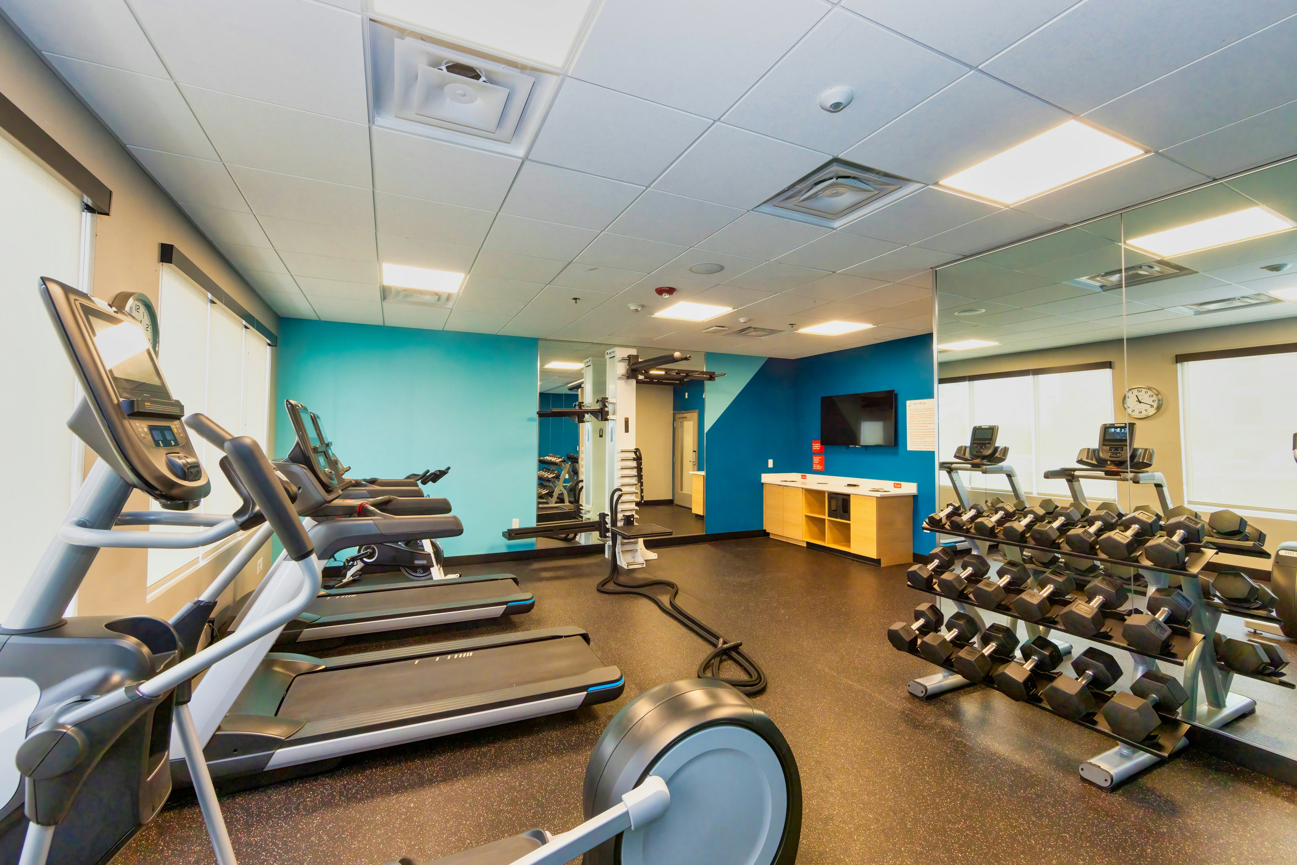 Avid Hotels Denver Airport Area 10/26