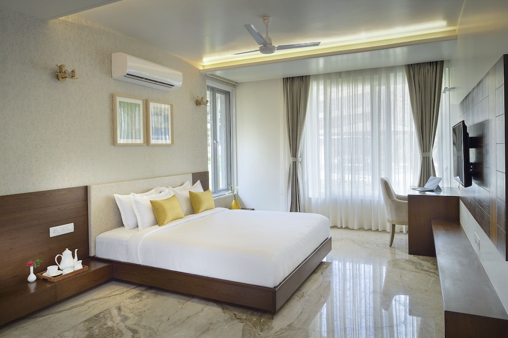 Kabir Hotel & Spa 12/30