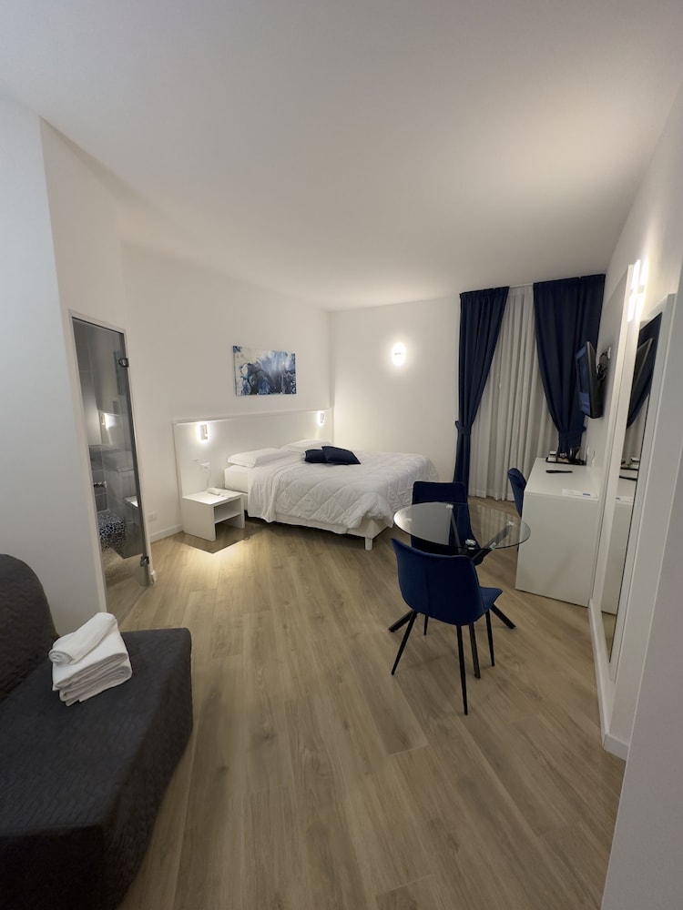 Hotel Smart Cruise 13/20