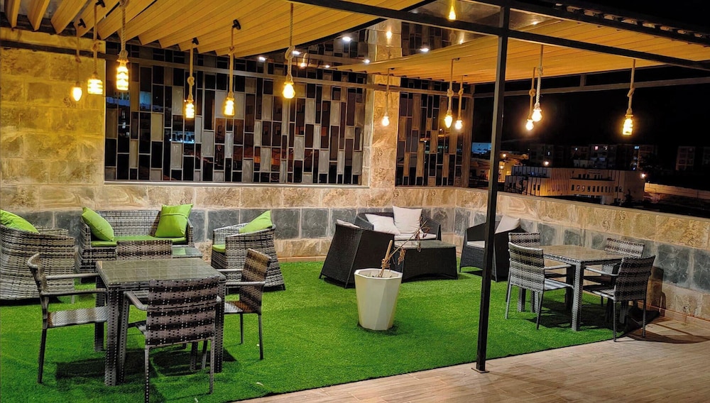 Hotel Boulefkhade Skikda 33/38