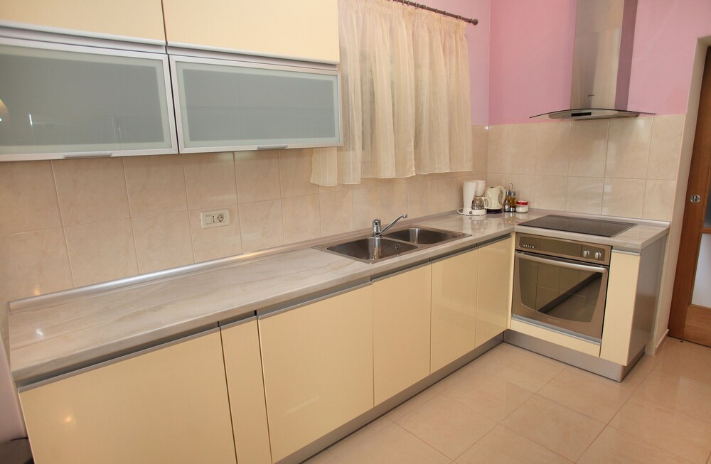 VILLA SUN 4/50