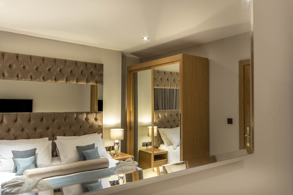 Basinghall Suites 10/33
