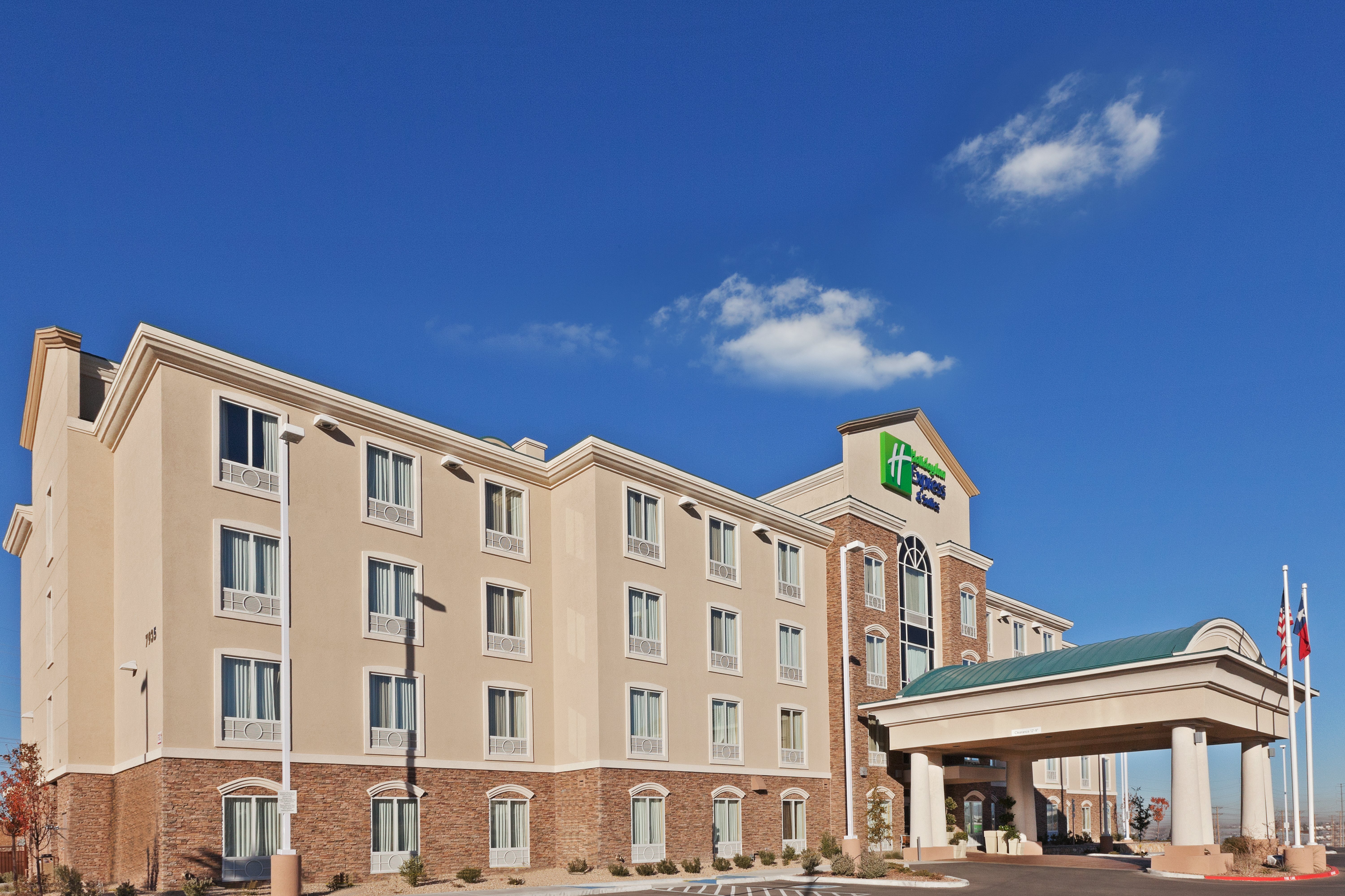 Holiday Inn Express Hotel & Suites El Paso West 3/36