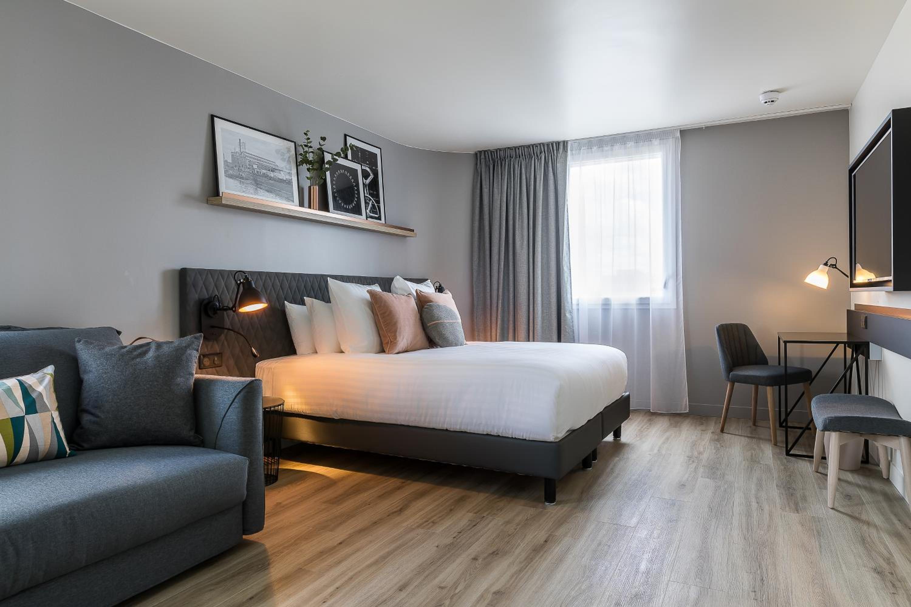 غرفة عائلية مع أريكة، Mercure Paris Gennevilliers 3/10