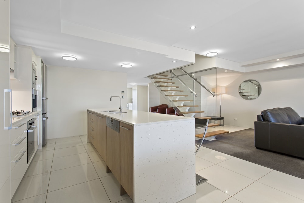 Cbd Luxury Accommodation 2/28