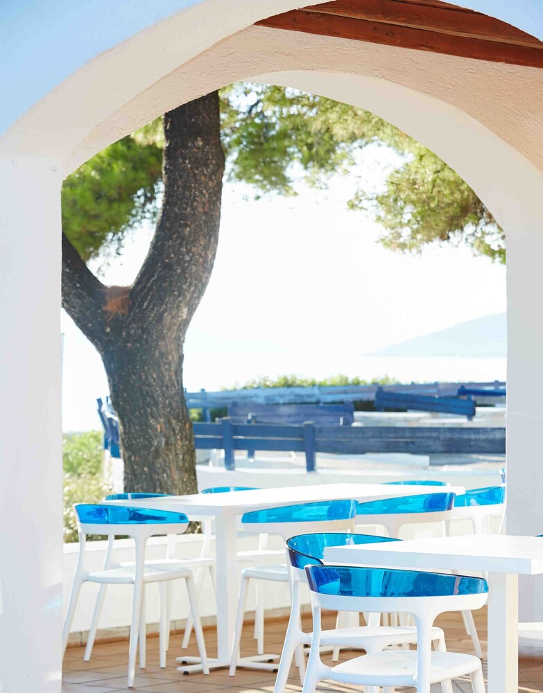 Marpunta Resort 36/65