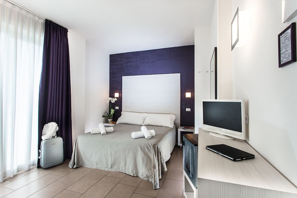 Color Mokambo Shore Design Hotel 15/32