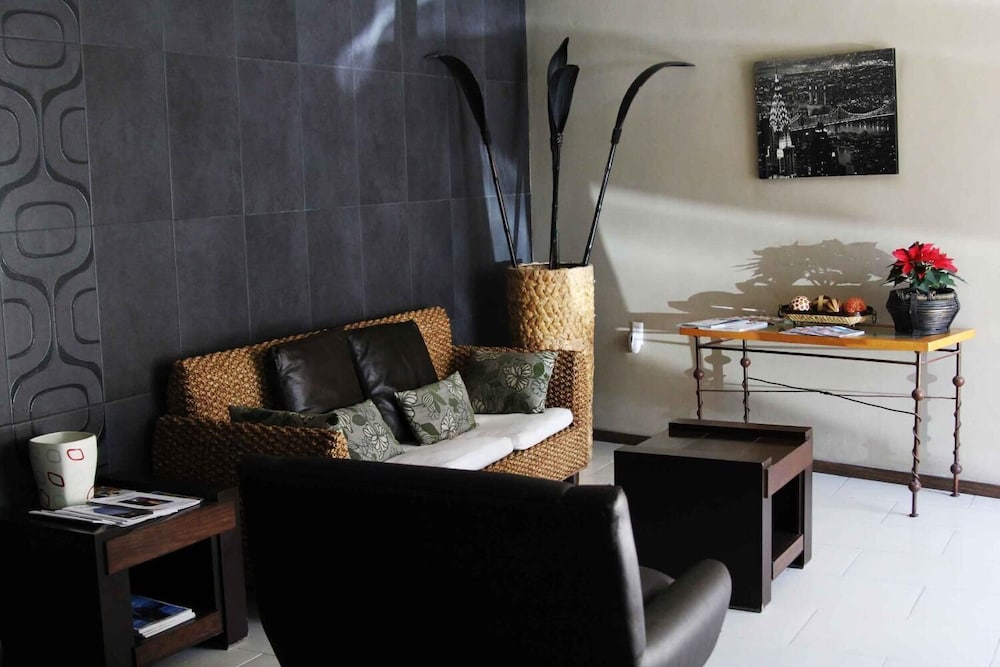 Hotel Fg 18/24