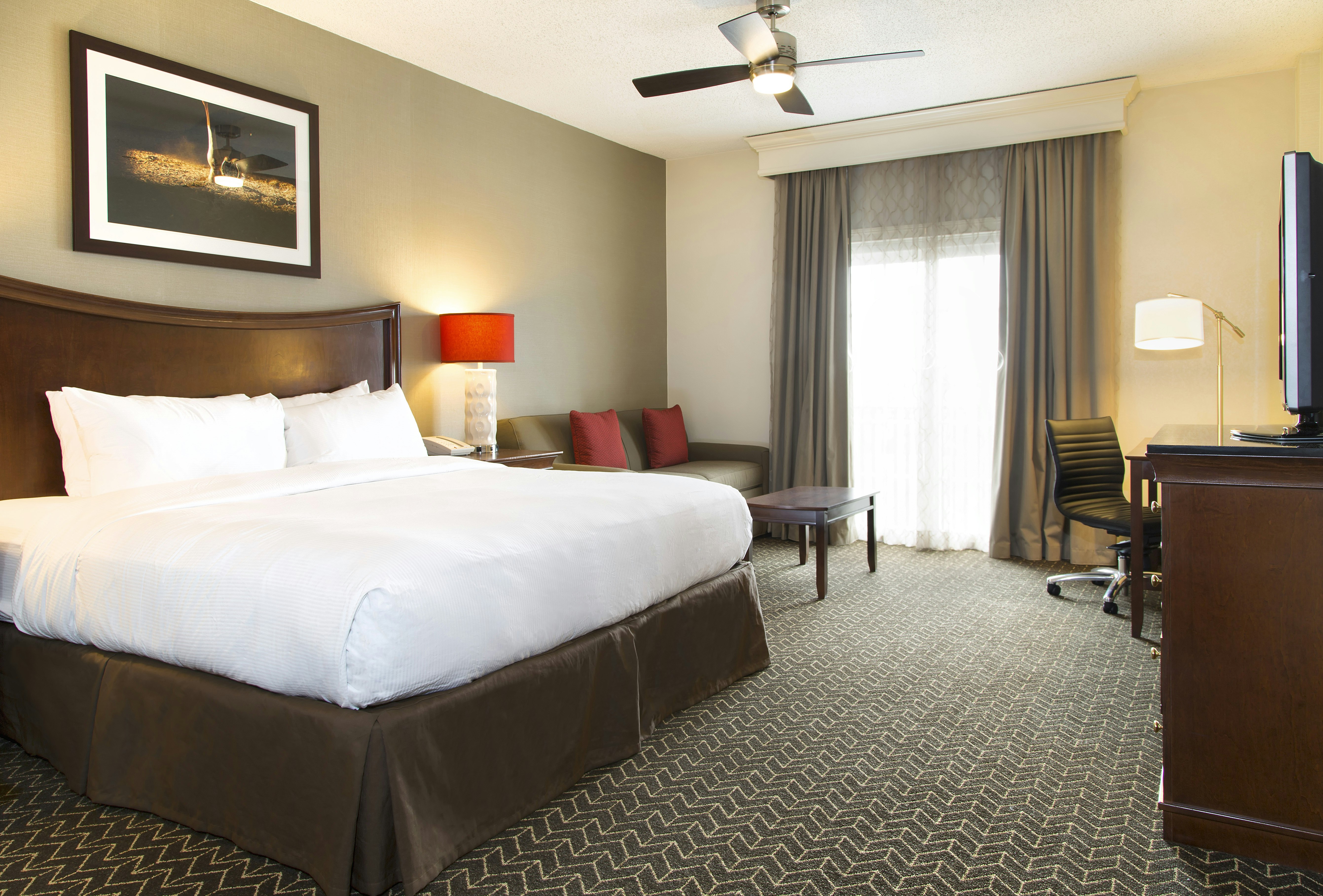 Doubletree Suites By Hilton Lexington 23/78