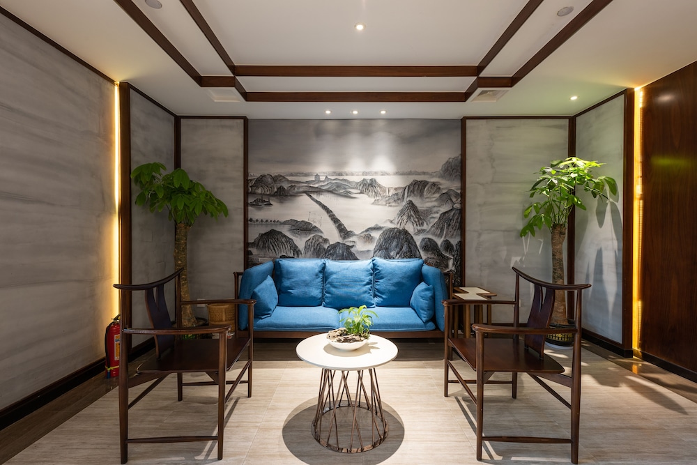 TEA BOUTIQUE HOTEL WEST LAKE 50/70