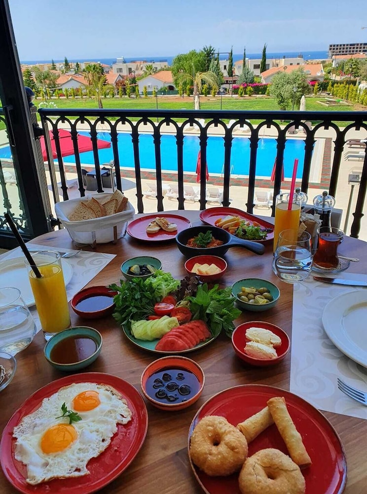 Mc Palace Hotel & Spa & Convention 33/41