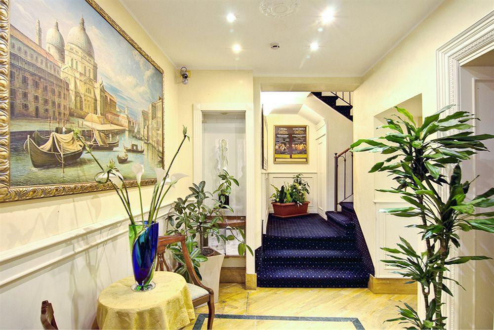 Palazzo La Scala 22/30