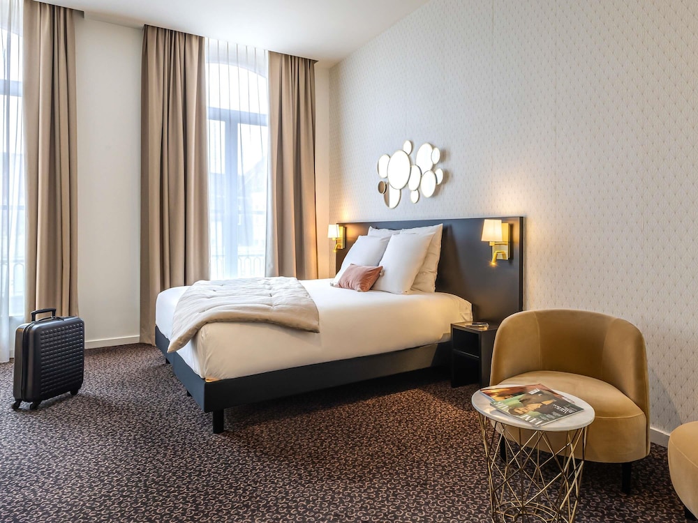 Mercure Lille Roubaix Grand Hotel 25/72