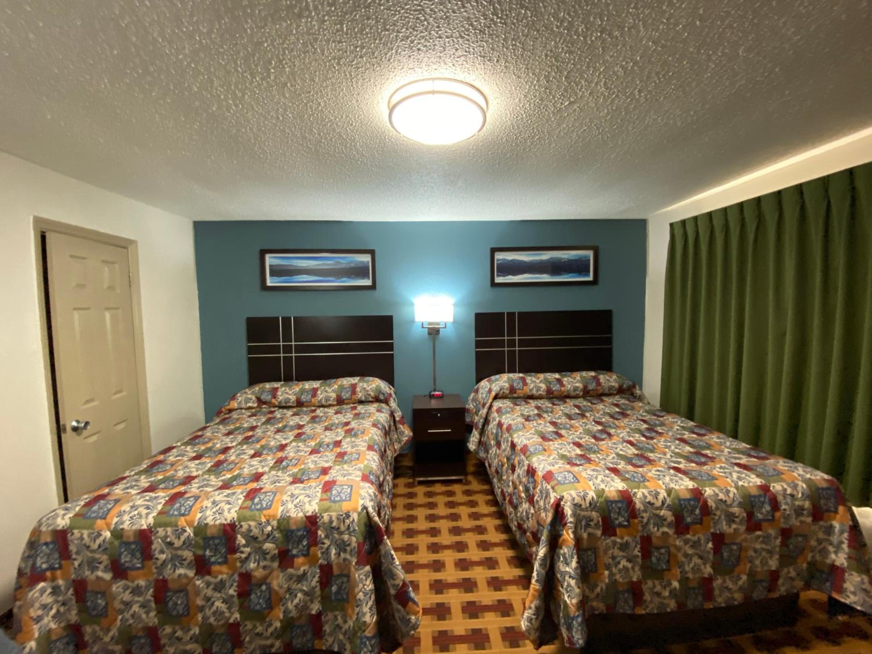 Lodge Inn 42/61