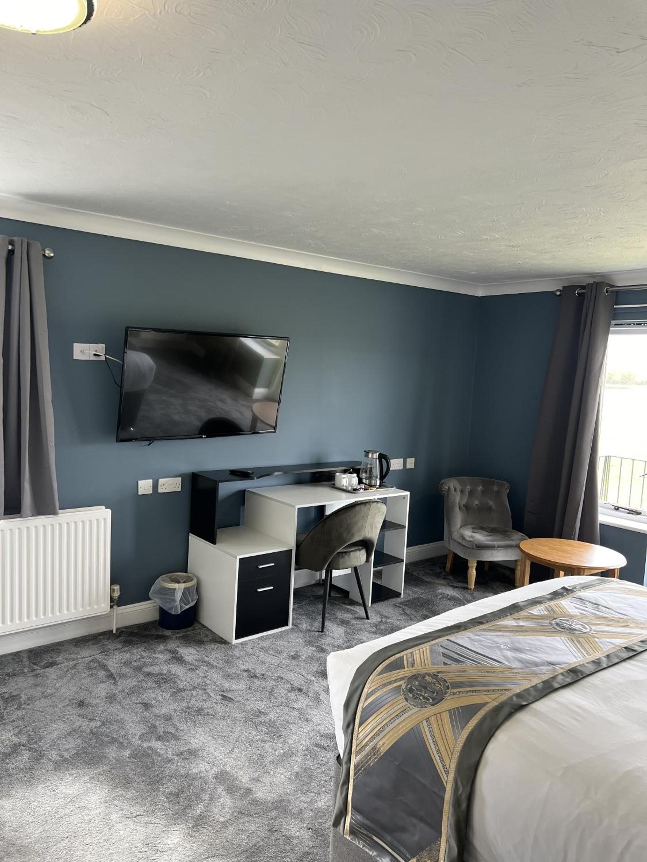 Dolphin Hotel Cambridge 31/50