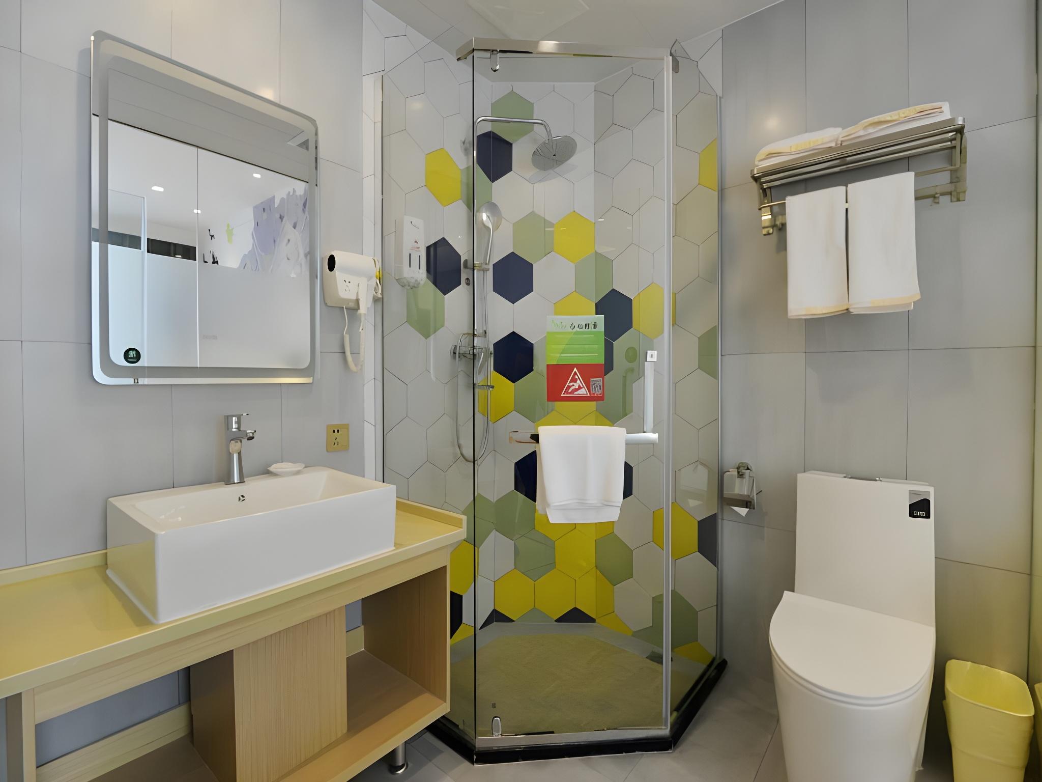 Vatica Huanggang Luotian County City Square Hotel 18/18