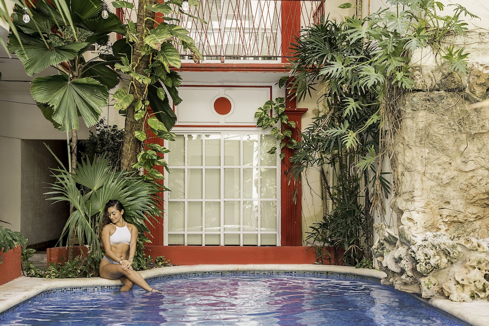 Hotel Maya Turquesa 34/41