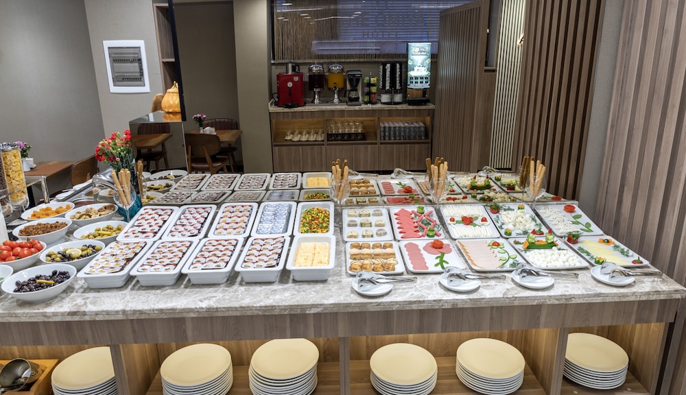 The Omiya Hotel 50/60