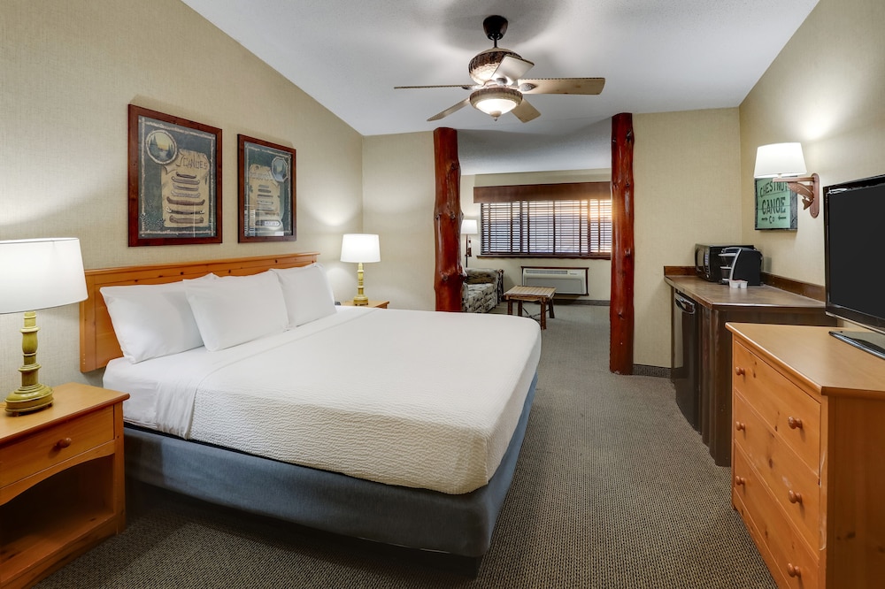 Expanded, King Bed, King and Queen Bed, Sofa