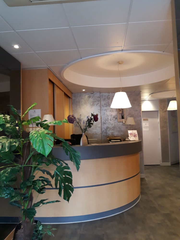Citotel Le Challonge 7/44