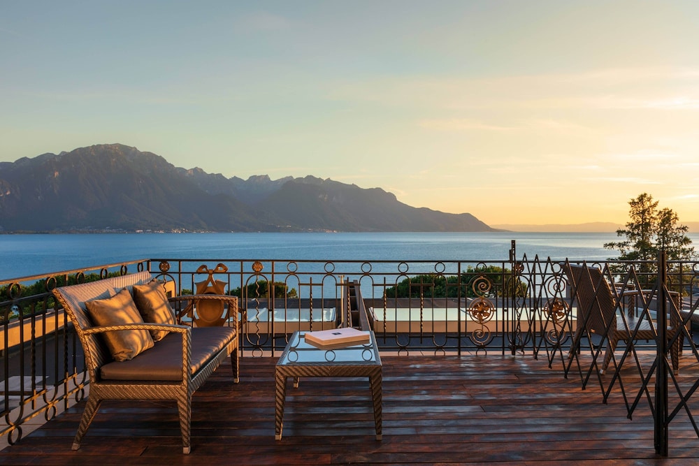 Grand Hotel Suisse Majestic 30/53