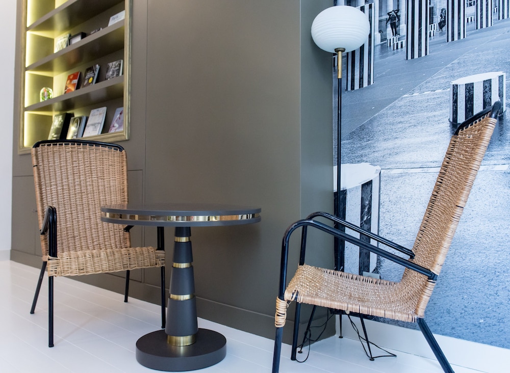 1Er Etage Opera 38/52