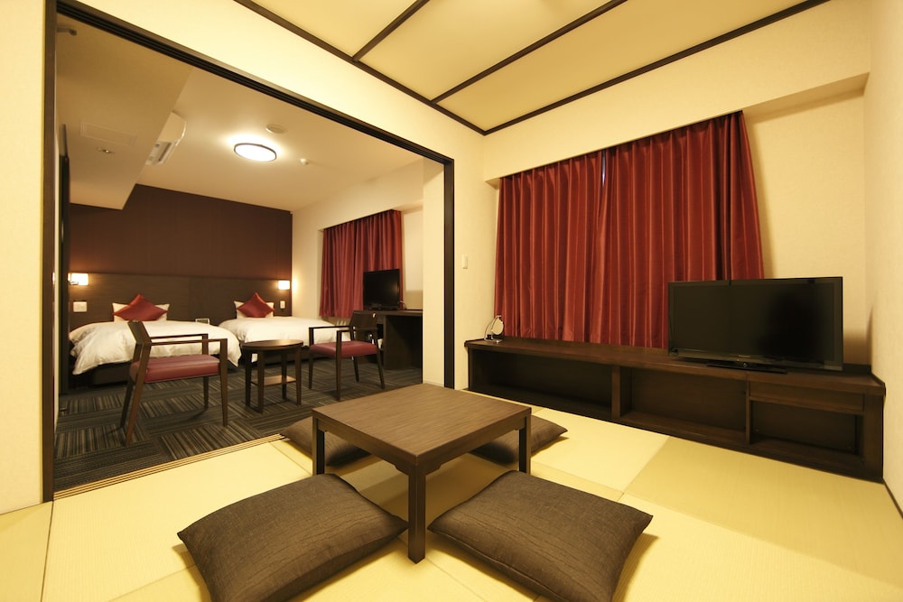 Dormy Inn Premium Wakayama 6/30