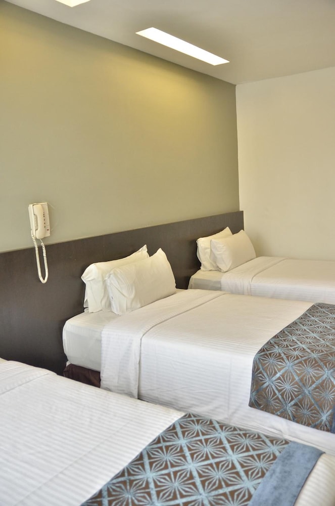 Vivo Hotel 26/45