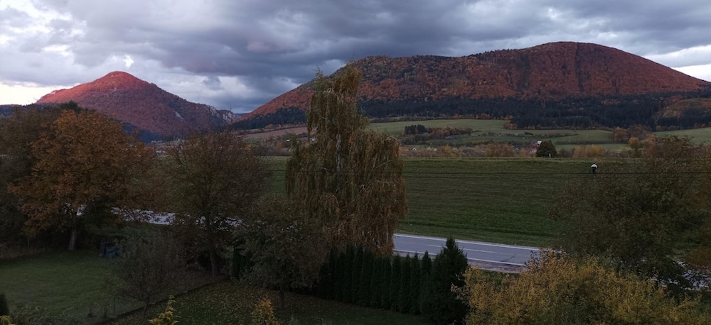 Hotel Podhradie 46/50