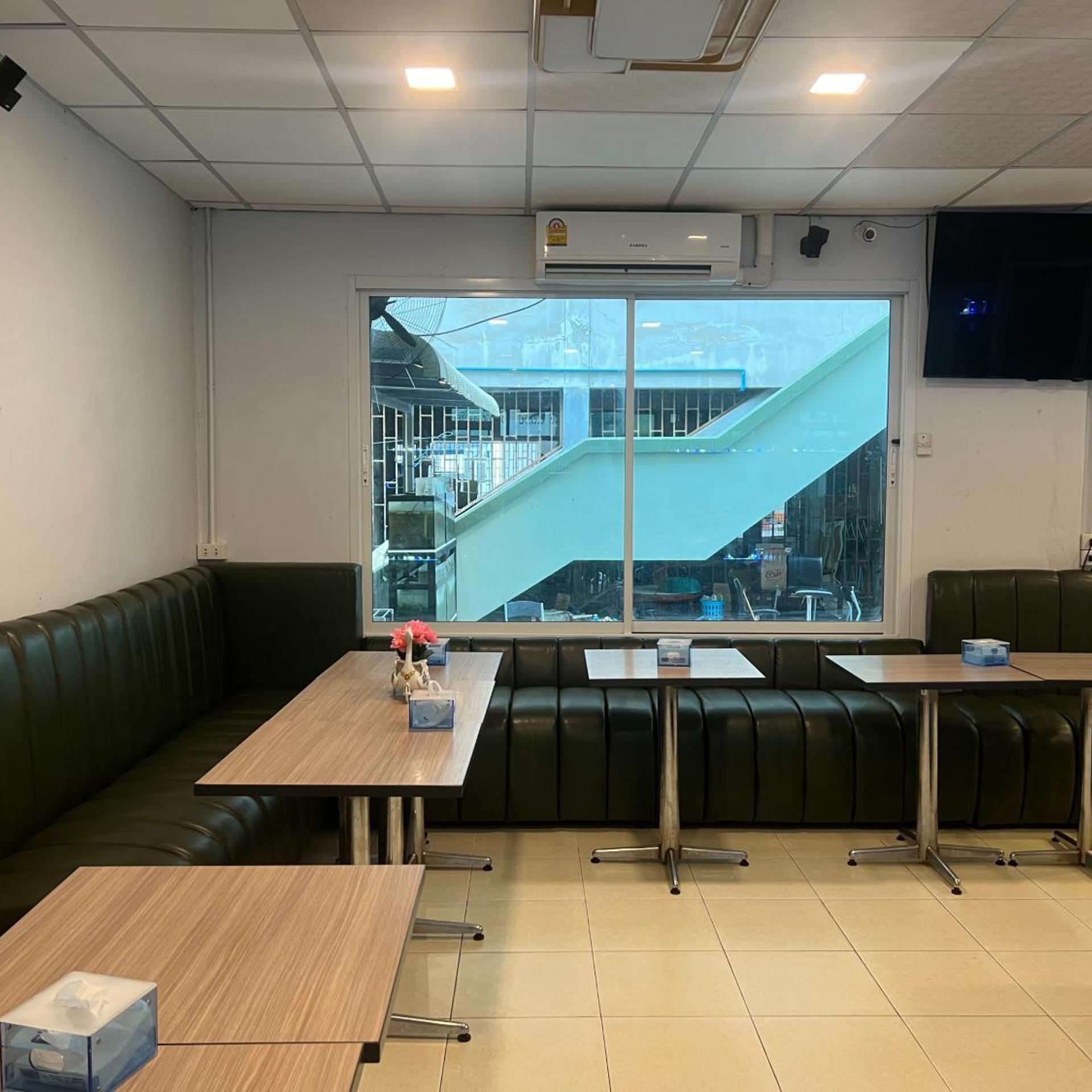 Alongkorn hotel by SB 38/44