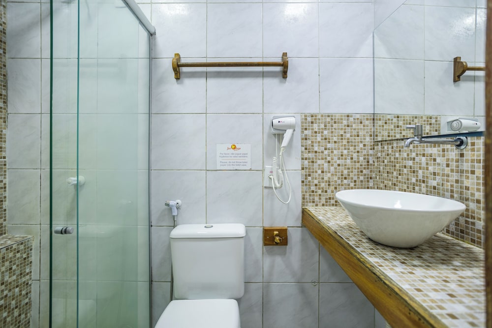 JERI VILLAGE HOTEL 63/64