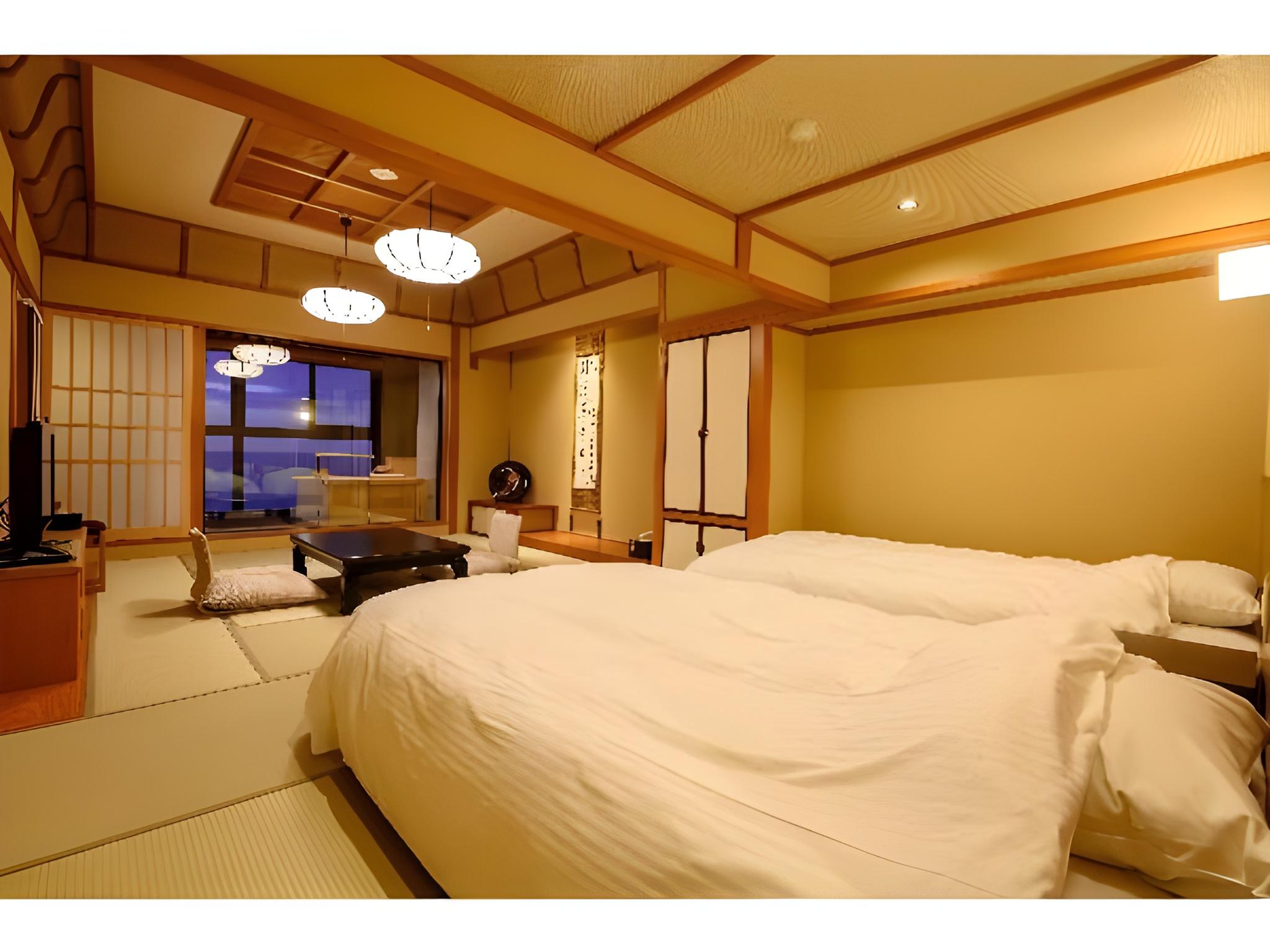 Semi Western, Style, Superior, Ocean View, Executive Level