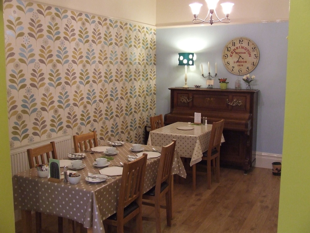 The Ryedale 40/52