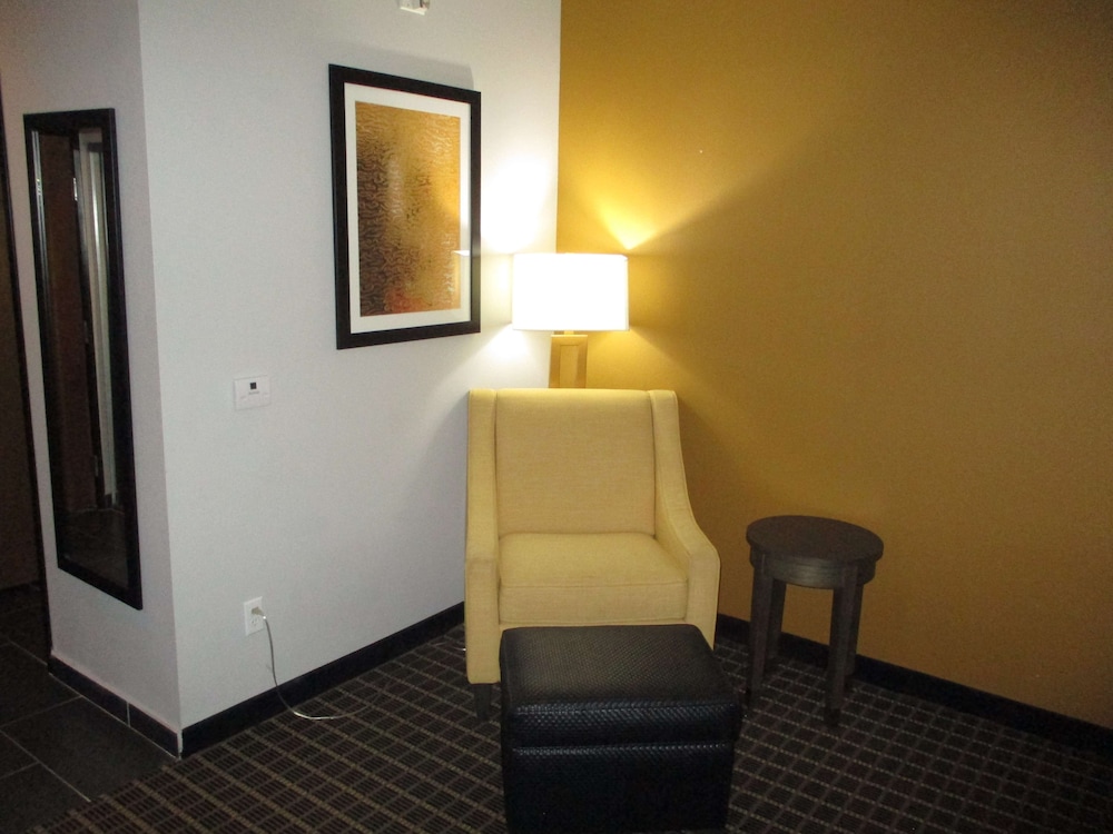 Best Western Plus Regency Park 26/43